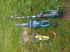 Location : taille haie Location : taille haie